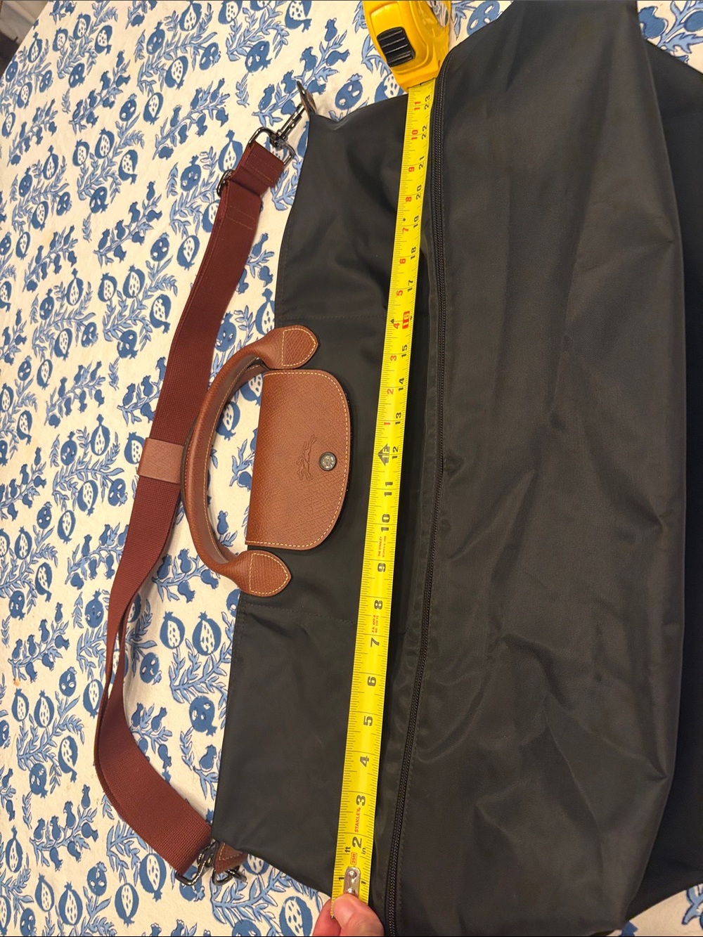 Longchamp Le Pliage Expandable Black Travel Bag with Brown Leather Trim - Picture 6 of 11